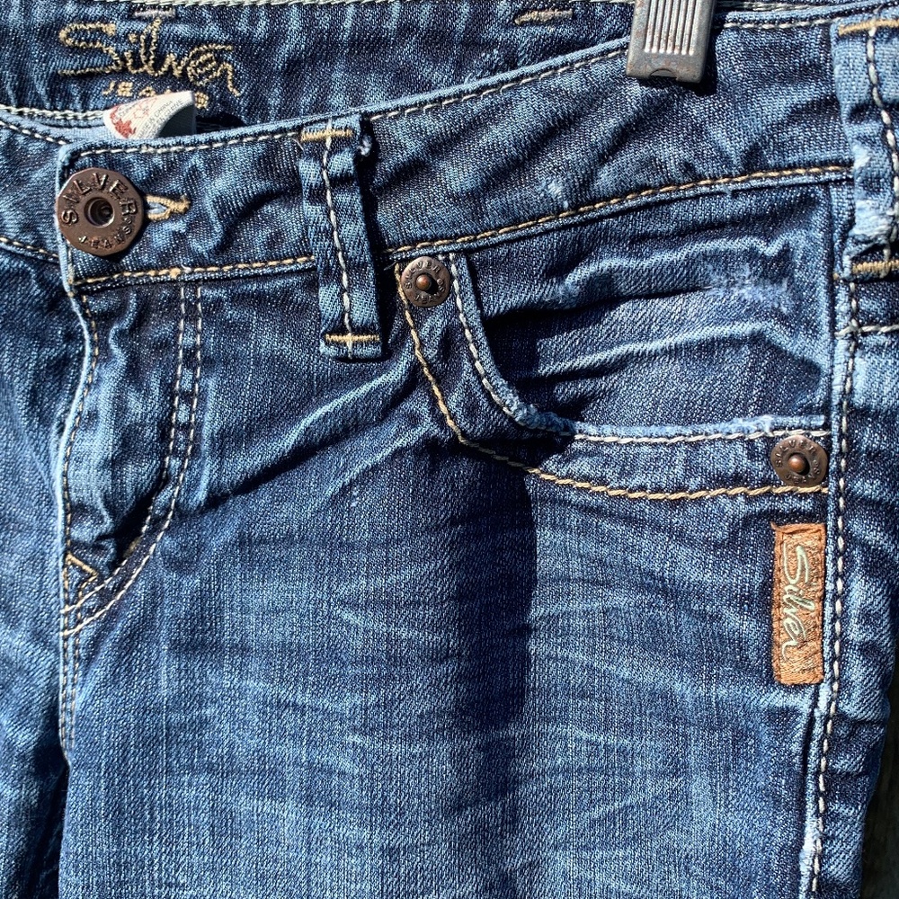 Silver Jeans - Picture 4 of 8